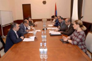 Քննարկում գնումների համակարգի վերաբերյալ