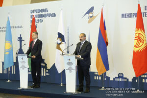 ԵԱՏՄ միջկառավարական խորհրդի նիստից հետո տեղի է ունեցել Նիկոլ Փաշինյանի և Տիգրան Սարգսյանի համատեղ ասուլիսը