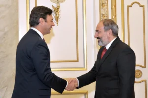 Վարչապետն ընդունել է «Կորպորասիոն Ամերիկա» ընկերության գործադիր տնօրեն Մարտին Էռնեկյանին