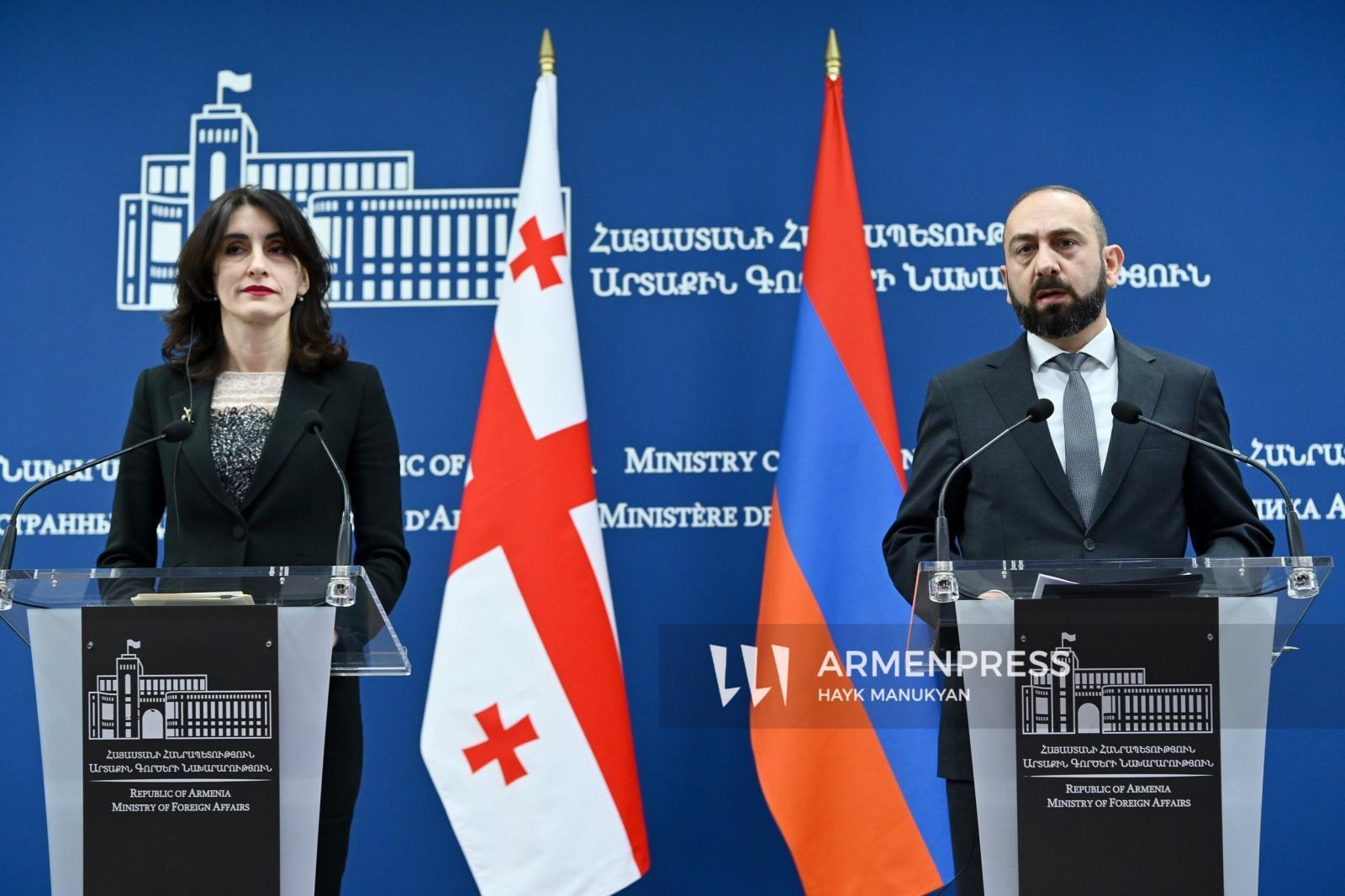Ապաշրջափակման դեպքում Ադրբեջանի հետ կարող ենք ունենալ պարզեցված ընթացակարգեր. Միրզոյանը՝ Բոճորիշվիլիին |civilnet.am|