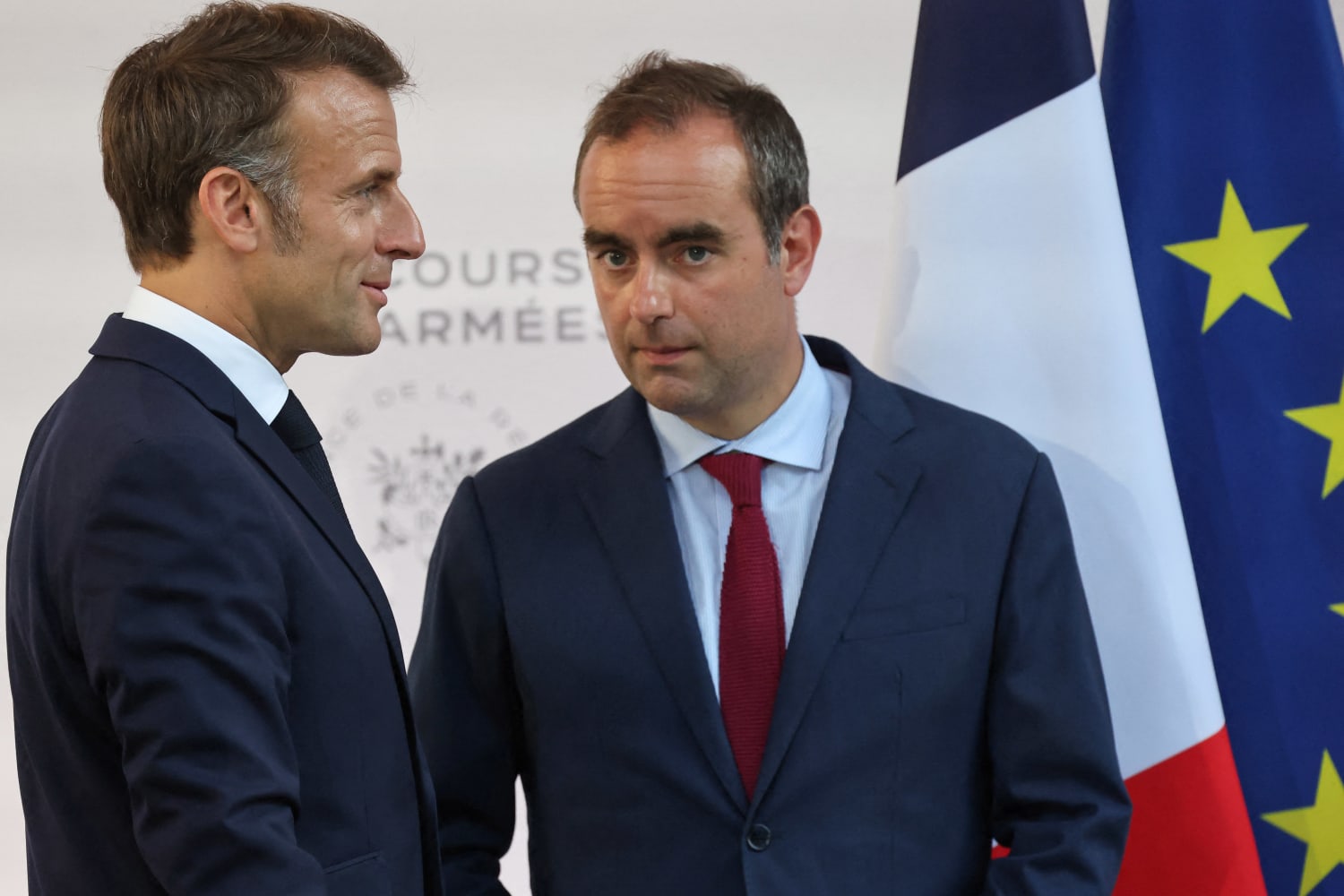 250909-france-emmanuel-macron-sebastien-lecornu-mn-1415-32cc34