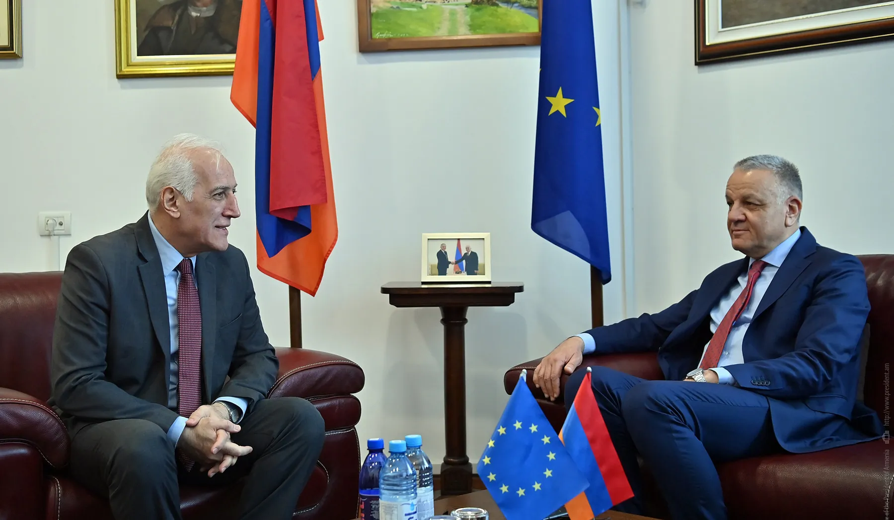 ՀՀ նախագահն ու ԵՄ դեսպանը մտքեր են փոխանակել ԵՄ աջակցությամբ Հայաստանում իրականացվող ծրագրերի շուրջ