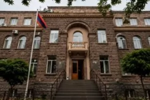 Ռոբերտ Քոչարյանին անձեռնմխելիությունից զրկելու վերաբերյալ դատախազի միջնորդությունը կքննվի վաղը` ժամը 15:00-ին