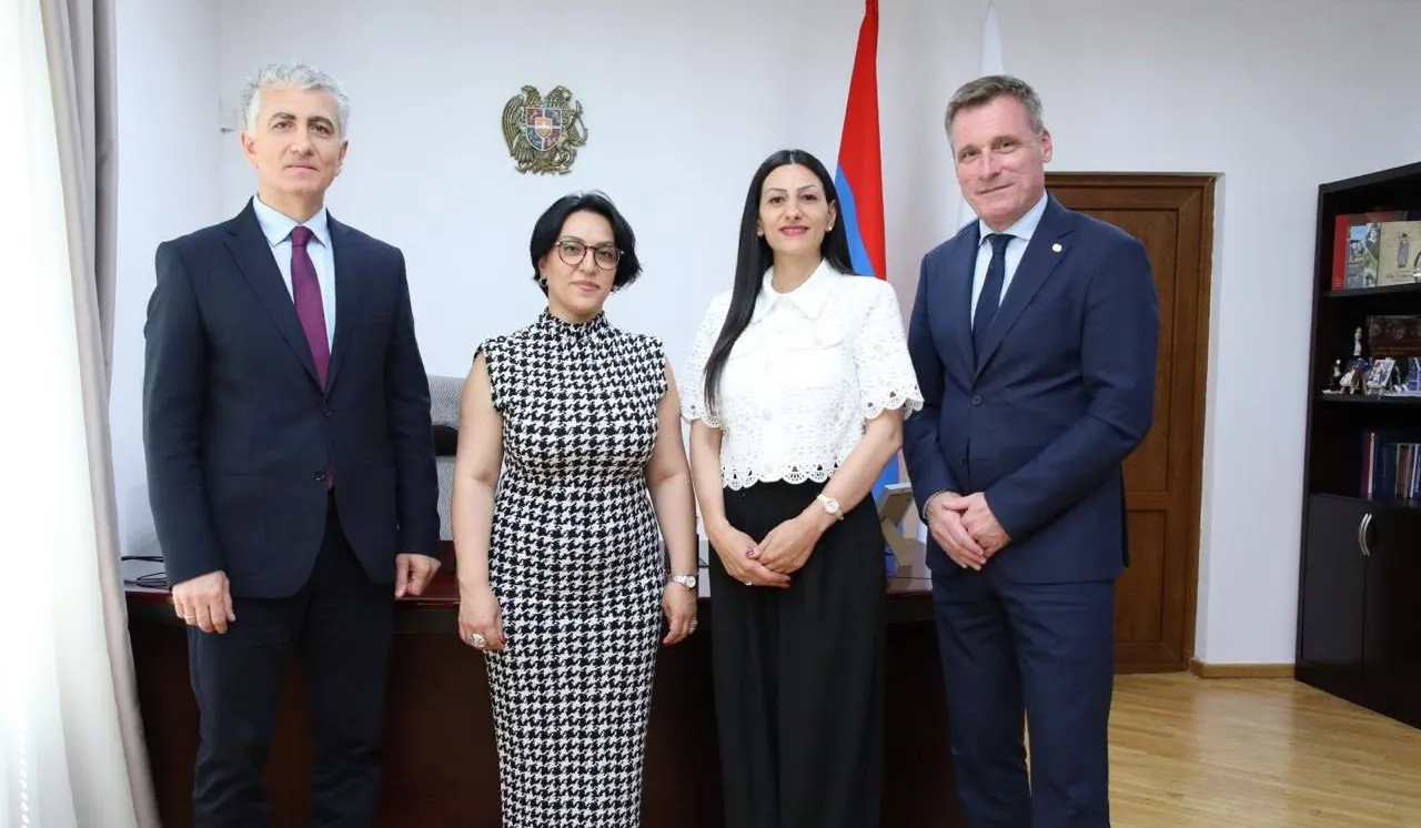 ՄԻՊ-ը ԱՄԿ ներկայացուցչի հետ քննարկել է աշխատանքային իրավունքների պաշտպանության խնդիրները