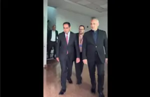 Դավիթ Խուդաթյանը օդանավակայանում դիմավորել է Իրանի փոխնախագահին