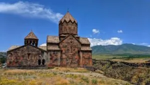 Վարչական դատարանը բավարարել է Մայր Աթոռի հայցն ընդդեմ ոստիկանության