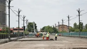 Կիևյան կամուրջի աշխատանքները շարունակվում են ամենօրյա ռեժիմով, նույնիսկ՝ հանգստյան օրերին․ | factor.am