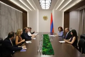 ՀՀ ԱԽ քարտուղարն ընդունել է Հայաստանում ԵՄ գործընկերության առաքելության նորանշանակ ղեկավարին | armenpress.am