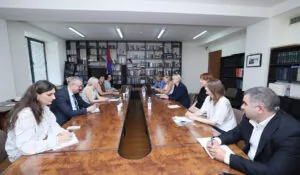 Արաքսիա Սվաջյանը և Էստոնիայի դեսպանը քննարկել են մասնագիտական կրթության և ուսուցման ոլորտում ընթացիկ բարեփոխումները | 1lurer.am