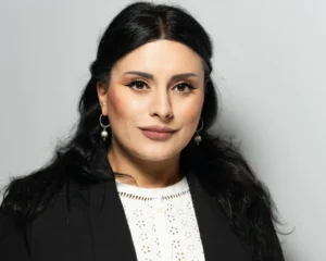 Ելենա Վարդազարյանը նշանակվել է Օպերայի և բալետի ազգային ակադեմիական թատրոնի Օպերային թատերախմբի ղեկավար-գլխավոր կոնցերտմայստեր | news.am