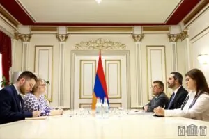 ՄԹ դեսպանը շնորհավորել է Ռուբեն Ռուբինյանին | factor.am