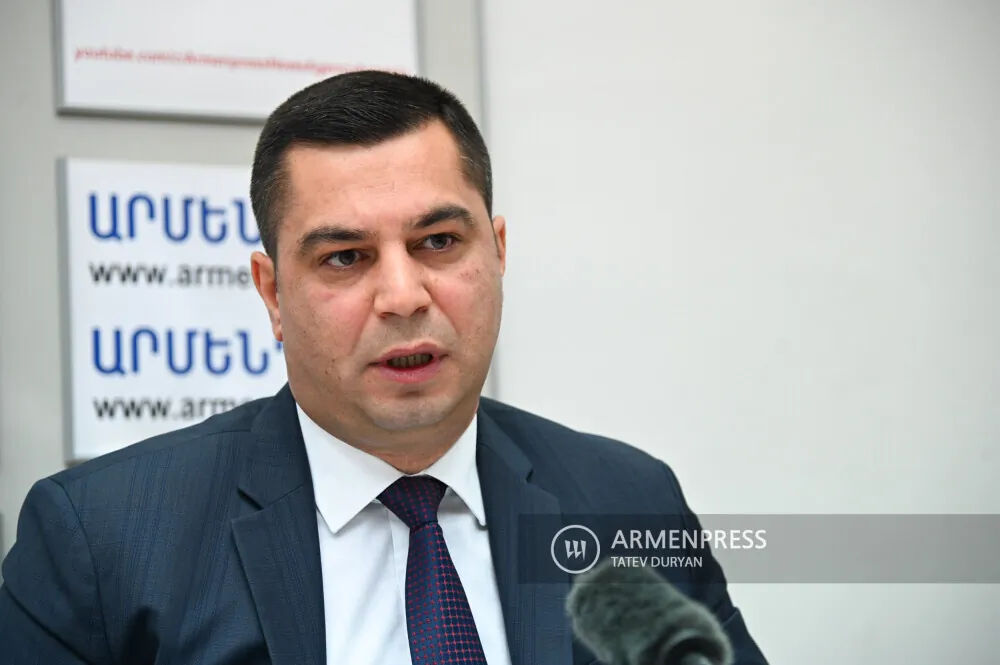 Արման Պետրոսյանն ազատվել է Քաղաքաշինության կոմիտեի նախագահի տեղակալի պաշտոնից | armenpress.am