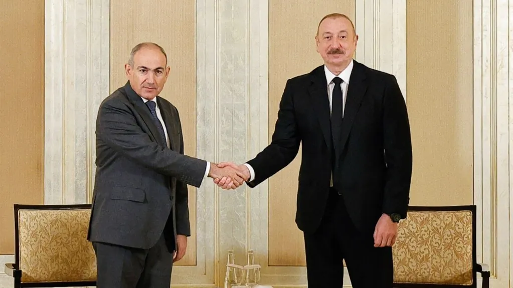 Փաշինյանը զանգահարել է Ալիևին | azatutyun.am