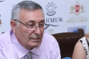 ԵՊՀ ամբիոնի վարիչը քաղաքացու՝ համալսարան ընդունվելու գործընթացն անխոչընդոտ իրականացնելու համար պահանջել է խոշոր չափերի կաշառք