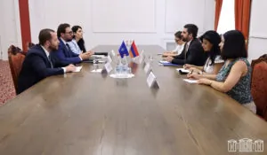 Սարգիս Խանդանյանը և Վրաստանում ՆԱՏՕ-ի կապի գրասենյակի ղեկավարը մտքեր են փոխանակել ՀՀ-ՆԱՏՕ գործընկերության օրակարգի վերաբերյալ | 1lurer.am