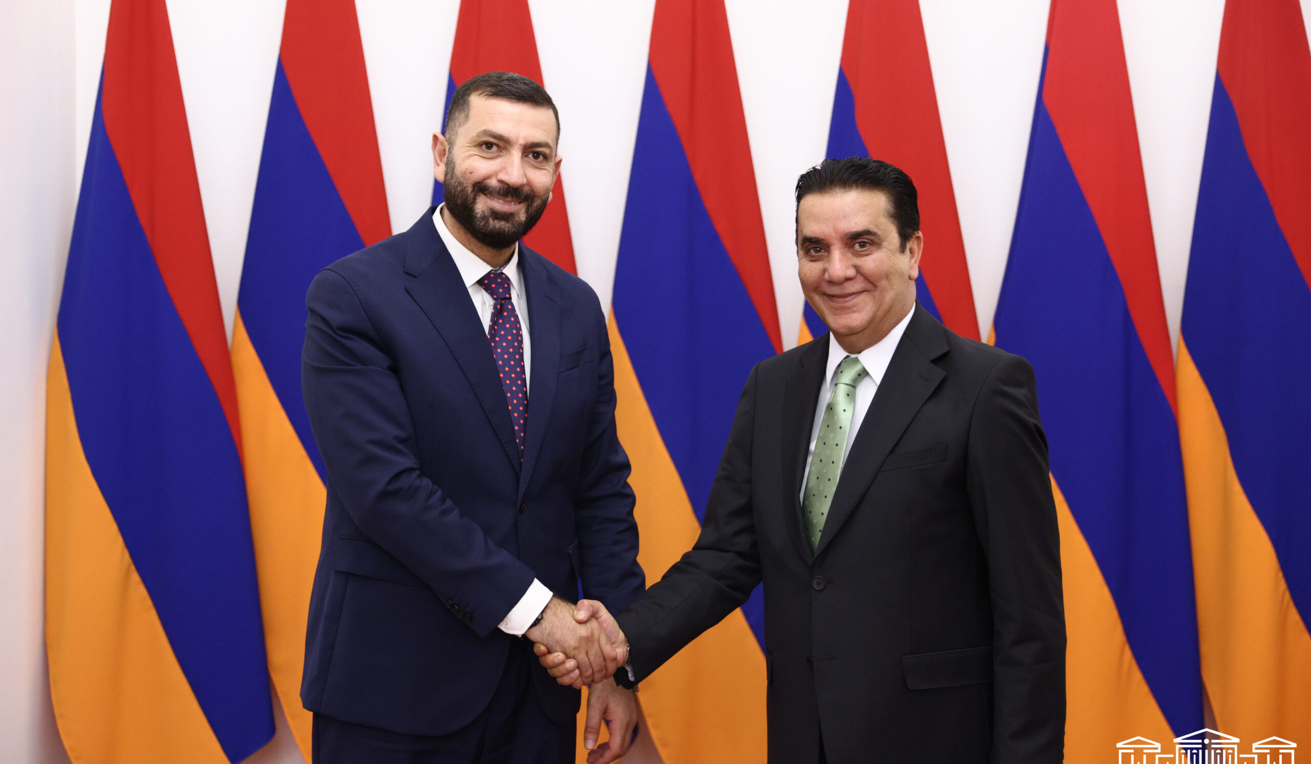Ռուստամ Բաքոյանը հանդիպել է ՀՀ-ում Իրաքի գործերի ժամանակավոր հավատարմատարի հետ | 1lurer.am