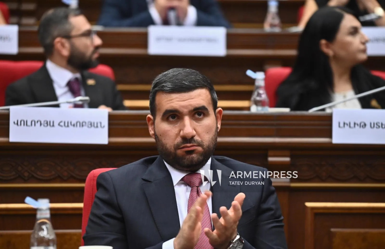 Խորհրդարանը քննարկում է Վահագն Ալեքսանյանի թեկնածությունը ԱԺ նախագահի տեղակալի պաշտոնում | armenpress.am