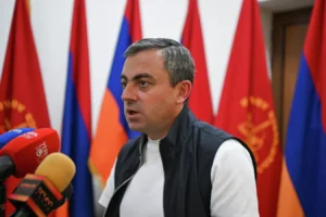 Ռուսական ռազմաբազան ՀՀ–ից հանելն արկածախնդրություն է. Իշխան Սաղաթելյան | arm.sputniknews.ru