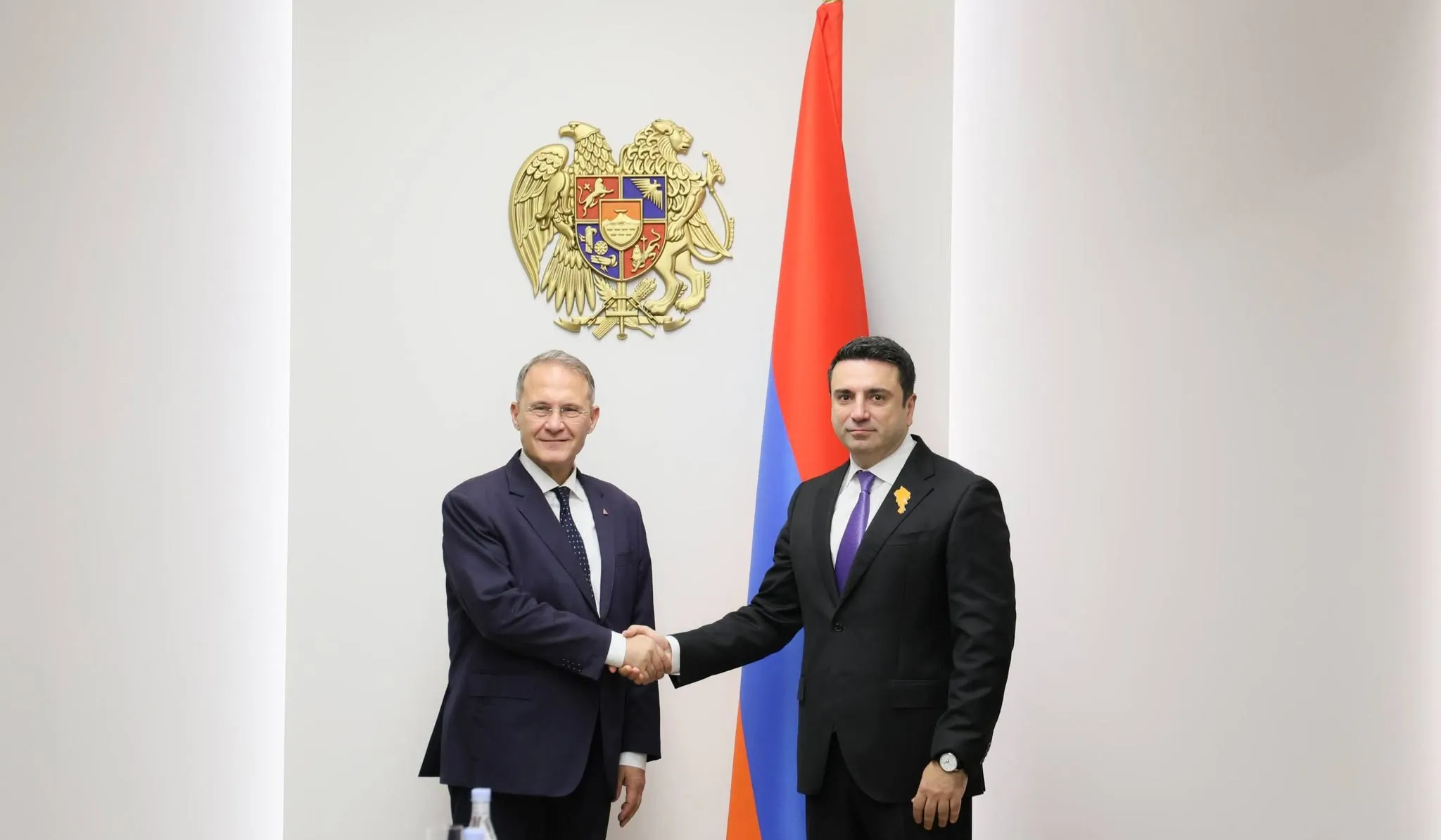 Ալեն Սիմոնյանը և Էդմոնդո Չիրիելլին քննարկել են ՀՀ-ի և Իտալիայի միջև տնտեսական համագործակցության ակտիվացմանն առնչվող հարցեր | 1lurer.am