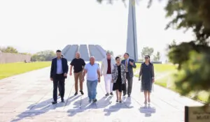 Ժաննա անդրեասյանն այցելել է Հայոց ցեղասպանության զոհերի հուշահամալիր | 1lurer.am