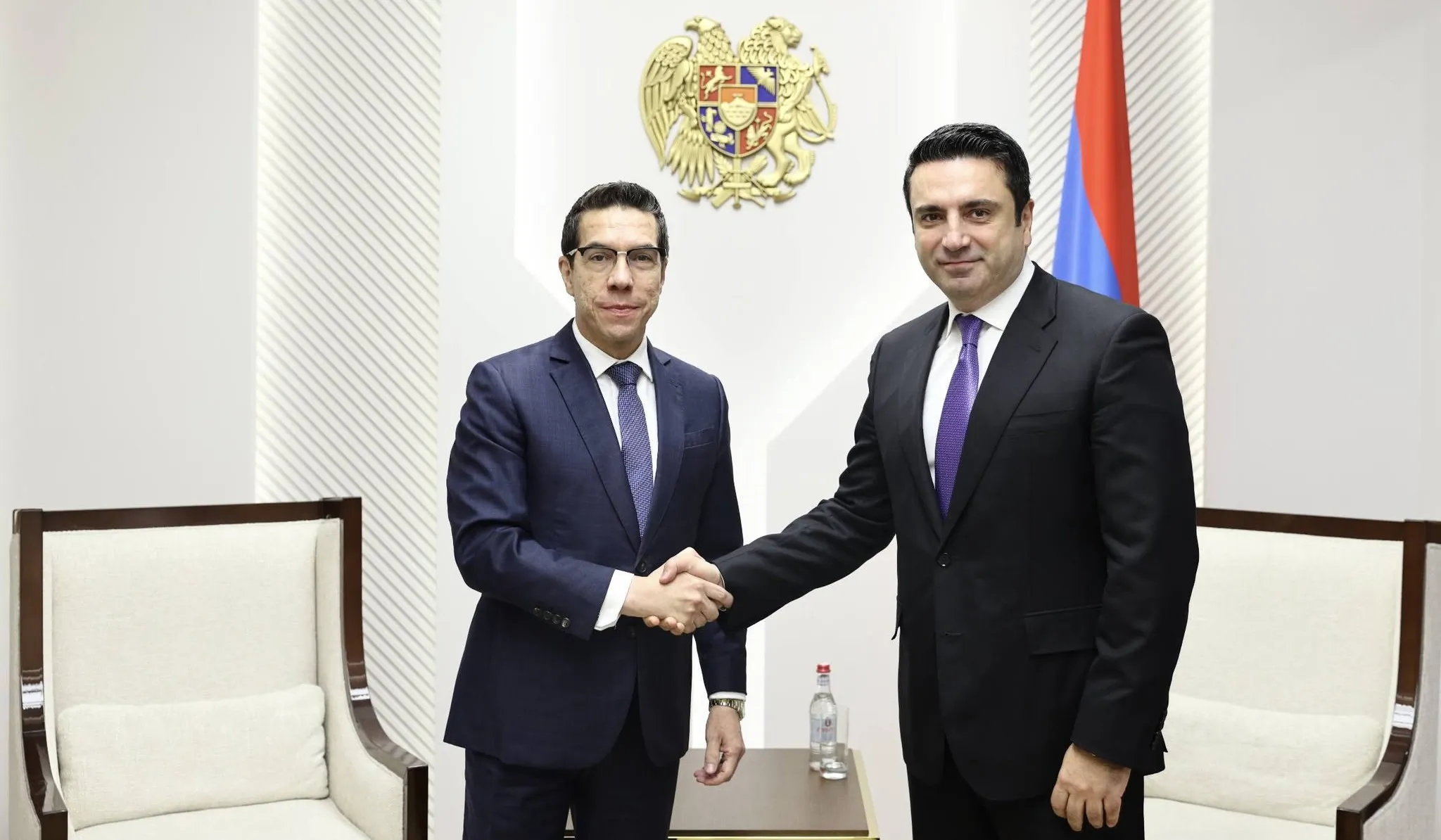 Ալեն Սիմոնյանը և Բրազիլի դեսպանն անդրադարձել են տարածաշրջանային զարգացումներին | 1lurer.am