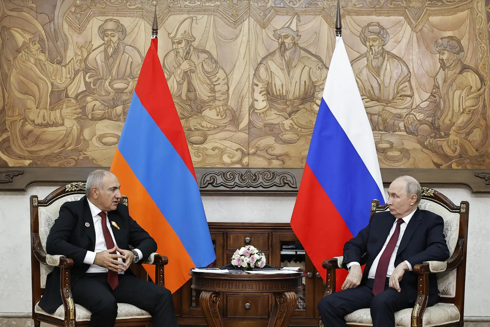 «Այս պահին մենք այլընտրանք չունենք». Փաշինյան-Պուտին հանդիպմանը քննարկվել է Հայաստանի՝ ԵԱՏՄ-ից դուրս գալու հարցը | hetq.am