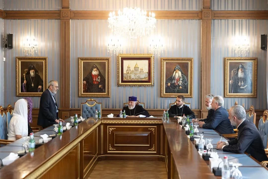 Ամենայն Հայոց Կաթողիկոսն ընդունեց «Դանիական-հայկական բարեգործական առաքելություն» ՀԿ անդամներին | news.am