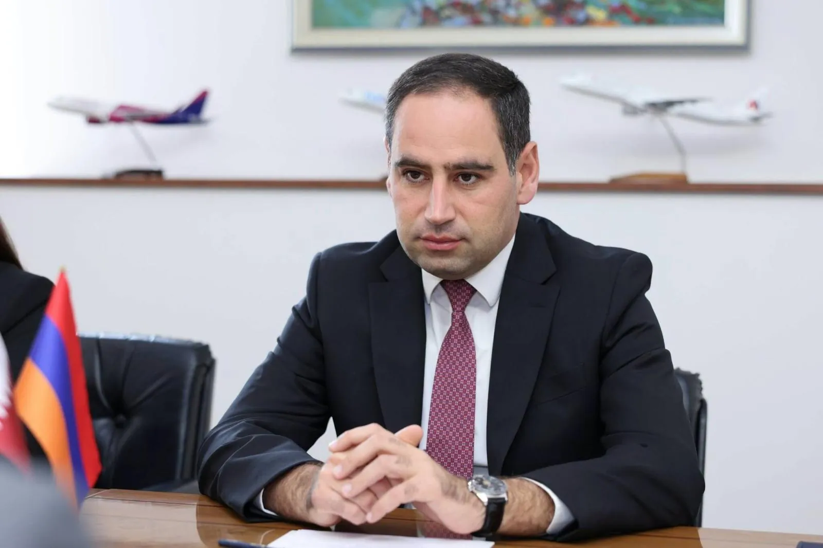 ՀՀ ՏԿԵ նախարարն ու Կատարի դեսպանը քննարկել են երկու երկրների միջև տրանսպորտային համագործակցության ընդլայնման հնարավորությունը | armenpress.am