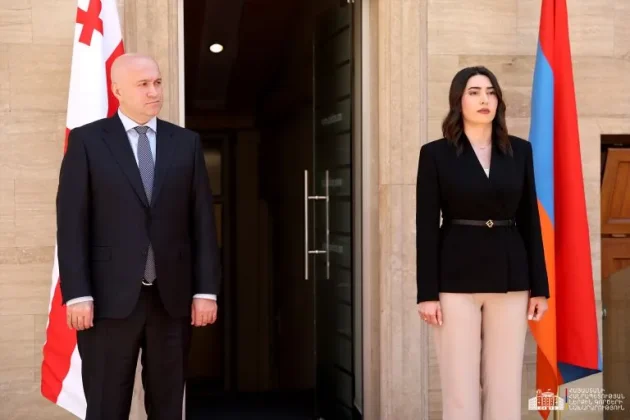 Հայաստանի և Վրաստանի ՆԳ նախարարները քննարկել են երկկողմ համագործակցության ու տարածաշրջանային խաղաղության հարցեր