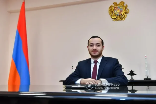 Հայաստանը շրջադարձային փուլում է. Մխիթար Հայրապետյան | armenpress.am