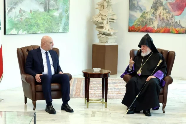 Արամ Ա կաթողիկոսն ու Լիբանանի նախագահը քննարկել են երկրում տիրող իրավիճակը | arm.sputniknews.ru