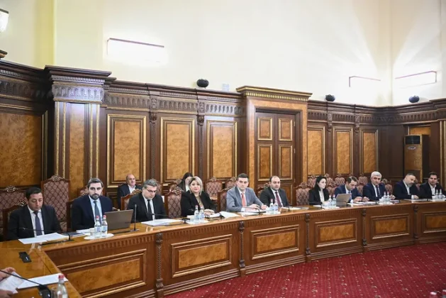 Քննարկվել են մայրաքաղաքում երթևեկության ծանրաբեռնվածության նվազեցմանն ուղղված առաջարկներն ու իրավիճակային լուծումները