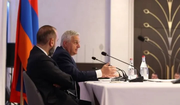 Մհեր Գրիգորյանը դեսպանների հետ քննարկել է Հայաստանի ապաշրջափակման ուղղությամբ տարվող աշխատանքները