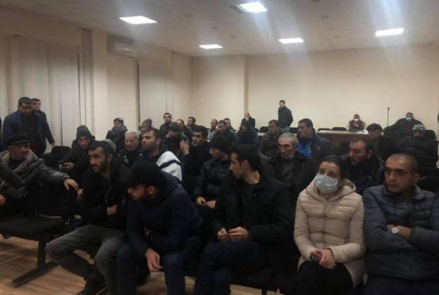 2020-12-20-43bdffc0-2761-4963-8bed-45b3e04f7995.jpg