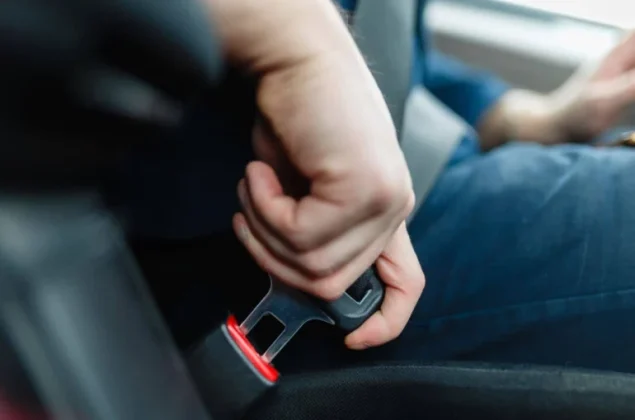 2024-03-18-2dbf24a9-ad42-4917-8f43-3dbbdbbbc42b.jpeg