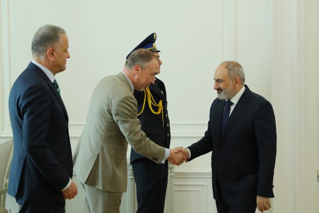 2024-04-22-de22cb46-46d2-44f2-b6bb-11b6d49bda1c.jpg