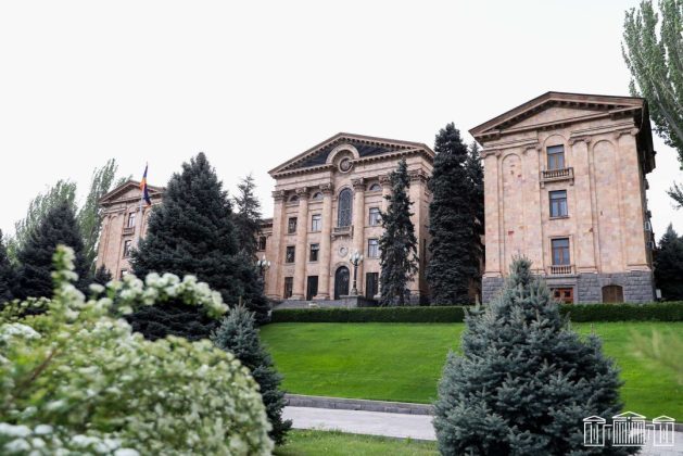 ԱԺ-ն մերժեց ընդդիմության առաջարկը․ արցախցիների կենսագործունեության պայմանների հարցով քննիչ հանձնաժողով չի ստեղծվի |factor.am|
