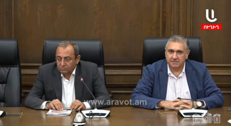 Արցախի հարցով ԱԺ քննիչ հանձնաժողովը կգործի, նախագահն էլ Արթուր Խաչատրյանն է․ Արծվիկ Մինասյան |aravot.am|