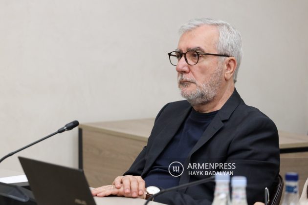 ՔՊ խմբակցության օրակարգում Անդրանիկ Քոչարյանին ԱԺ հանձնաժողովի նախագահի պաշտոնից հեռացնելու հարց չկա |armenpress.am|