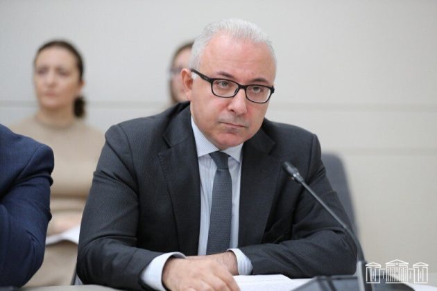 ԱԳՆ-ն առաջարկում է դիվանագետների համար հավելավճարը 3 տոկոսի փոխարեն սահմանել 80 տոկոս |armenpress.am|