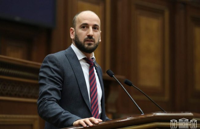 Սիսակ Գաբրիելյանի՝ անհուսալի վարկերի մարման մասին պնդումը առնվազն 43,600 անձի մասով ճիշտ չէ |fip.am|