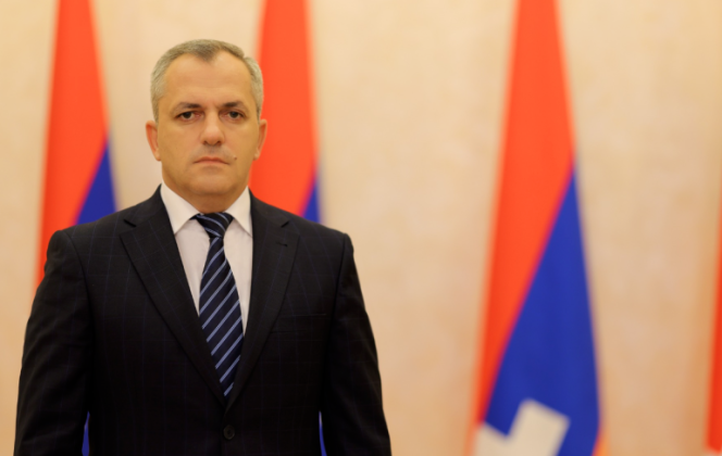 Արցախի նախագահը պահանջում է Ալեն Սիմոնյանից հրապարակային ներողություն խնդրել Արցախի տեղահանված ժողովրդից. տեղեկատվական շտաբ