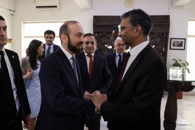 Հնդկաստանից ձեռք բերված սարքավորումները երրորդ երկրի դեմ օգտագործելու նպատակ չկա. Միրզոյան |civilnet.am|