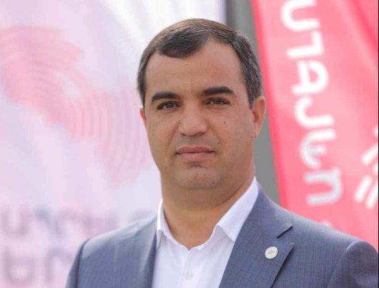 Ես ոչ մեկին չեմ միանալու. Փարաքարի ավագանու թեկնածու Վալոդյա Գրիգորյան |tert.am|