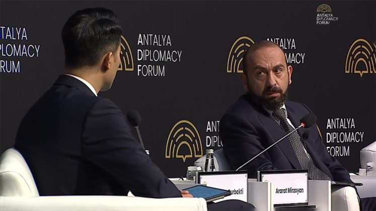 ՀՀ Սահմանադրության մեջ ոչինչ չկա այն մասին, որ Ղարաբաղը Հայաստանի մաս է․ Միրզոյանը՝ Բայրամովին |tert.am|