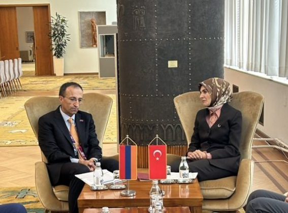 Արսեն Թորոսյանը Բելգրադում հանդիպել է Թուրքիայի իր գործընկերոջը
