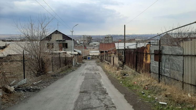 Մերձավանում 30-ից ավելի հասցեներում խուզարկություններ են տեղի ունեցել․ ոստիկանությունը կանխարգելիչ միջոցառումներ է իրականացնում | factor.am