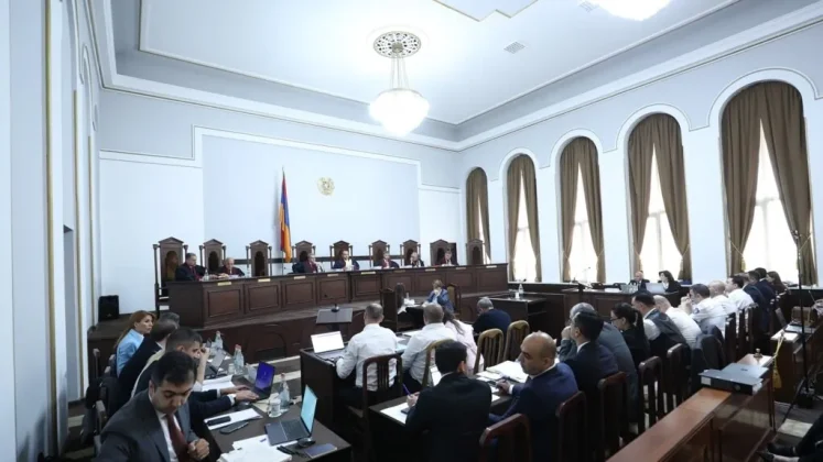 ՍԴ-ն մերժեց ընտրությունների արդյունքներն անվավեր ճանաչելու դիմումներն ու ուժի մեջ թողեց ԿԸՀ որոշումը | azatutyun.am