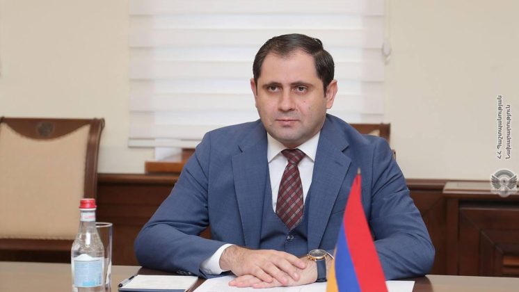 Սուրեն Պապիկյանը աշխատանքային այցով մեկնել է Ֆրանսիա