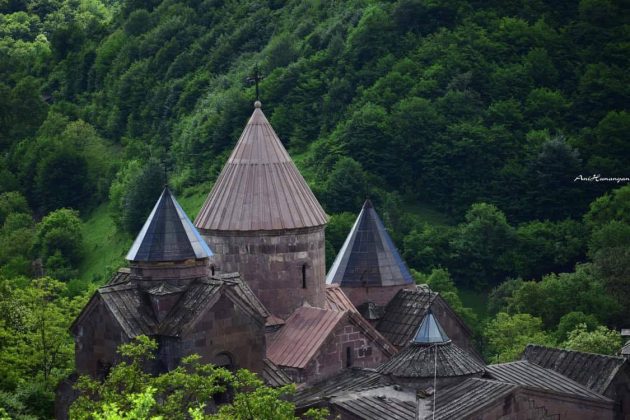 Մայր Աթոռ Սուրբ Էջմիածնի հովանու ներքո գտնվող բոլոր վանքերը եկեղեցականների ուշադրության ու հոգածու վերաբերմունքի առանցքում են. պարզաբանում